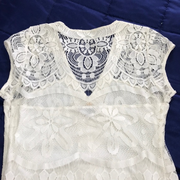 Express Dresses & Skirts - Express ivory lace maxi dress